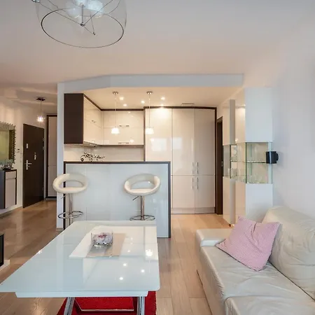 24 Apartmán *